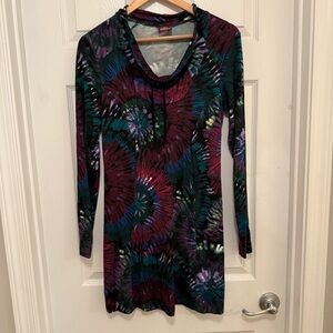 EUC Salaam Pullover Long Sleeve Tunic Top
